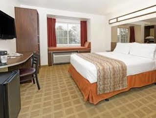 Microtel Inn & Suites Cheyenne Exterior foto